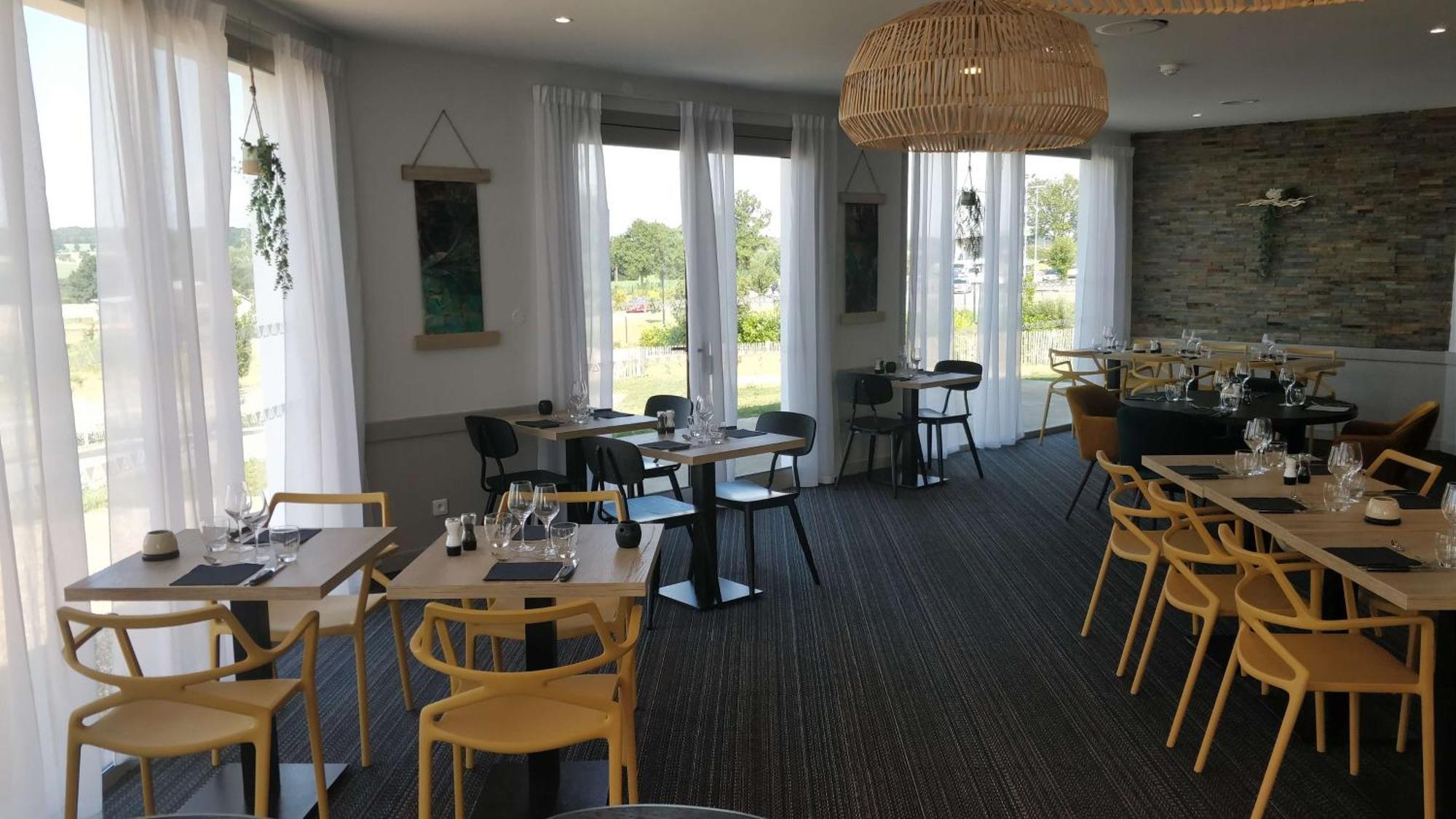 Brit Hotel Au Pays De Vitre Étrelles 외부 사진