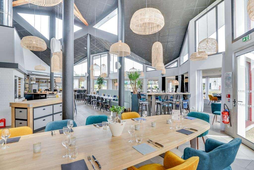 Brit Hotel Au Pays De Vitre Étrelles 레스토랑 사진